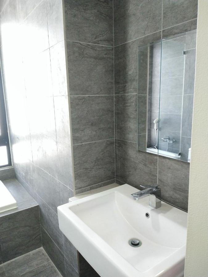 Pinevalley Homestay Putrajaya Presint 12 מראה חיצוני תמונה