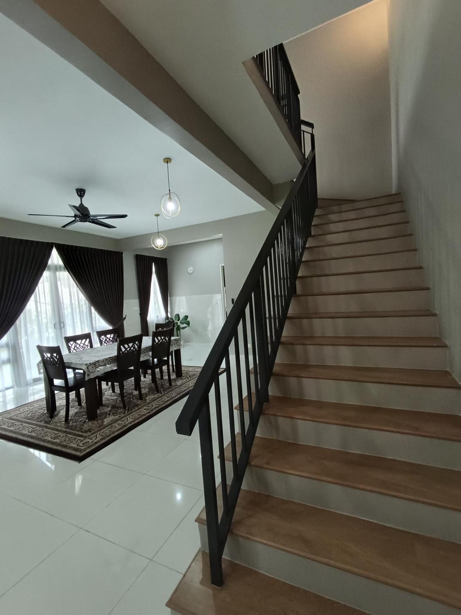 Pinevalley Homestay Putrajaya Presint 12 מראה חיצוני תמונה